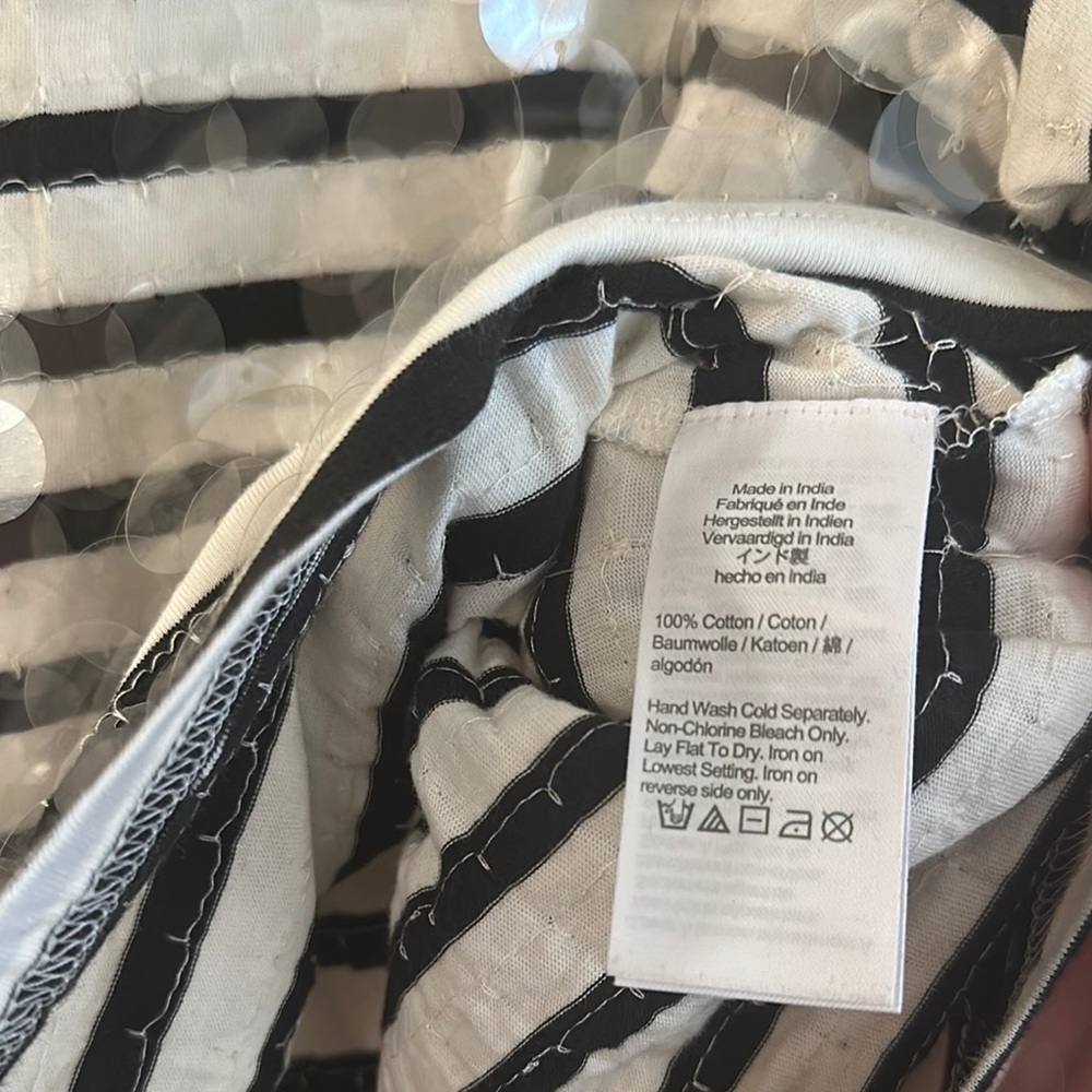 J.Crew Women’s Broken In Jersey Striped Sequin Tee Top Black White Size Small - Picture 6 of 8